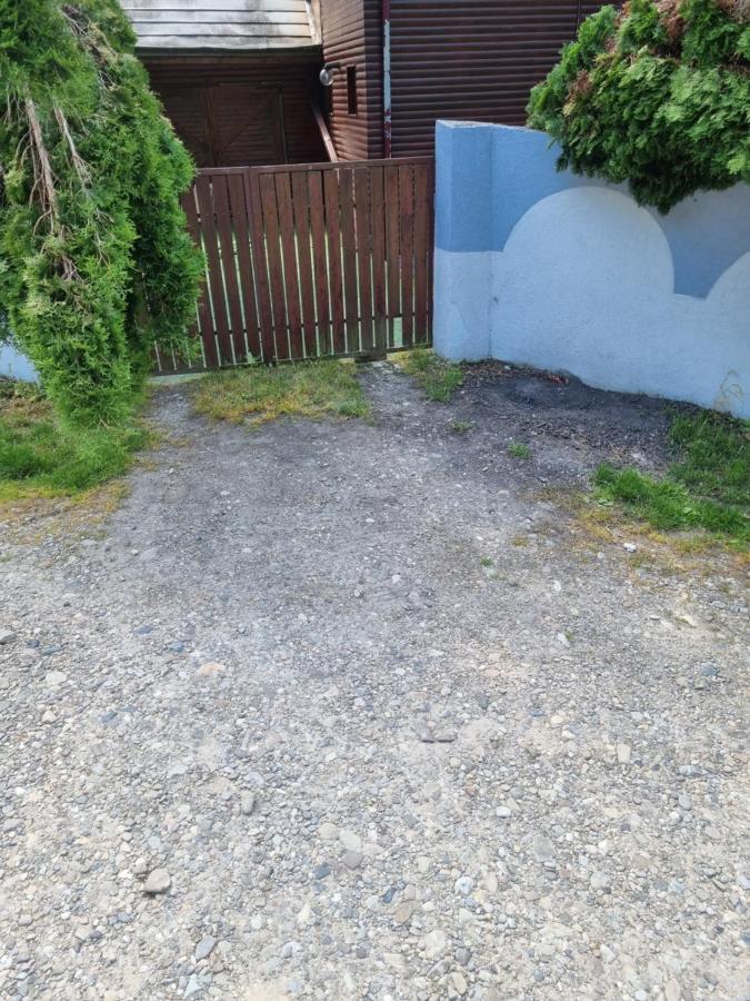 Maxx Lodge Bacău Exteriör bild