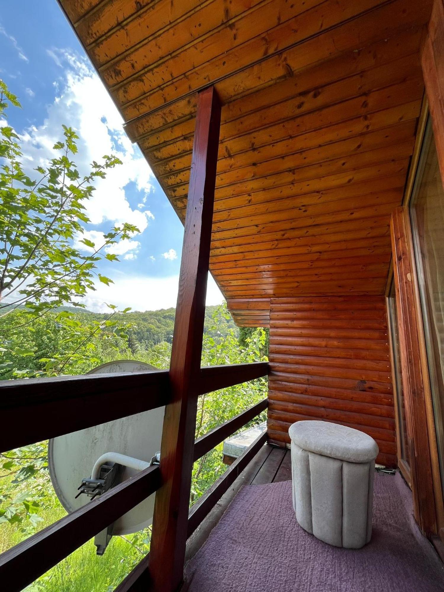 Maxx Lodge Bacău Exteriör bild