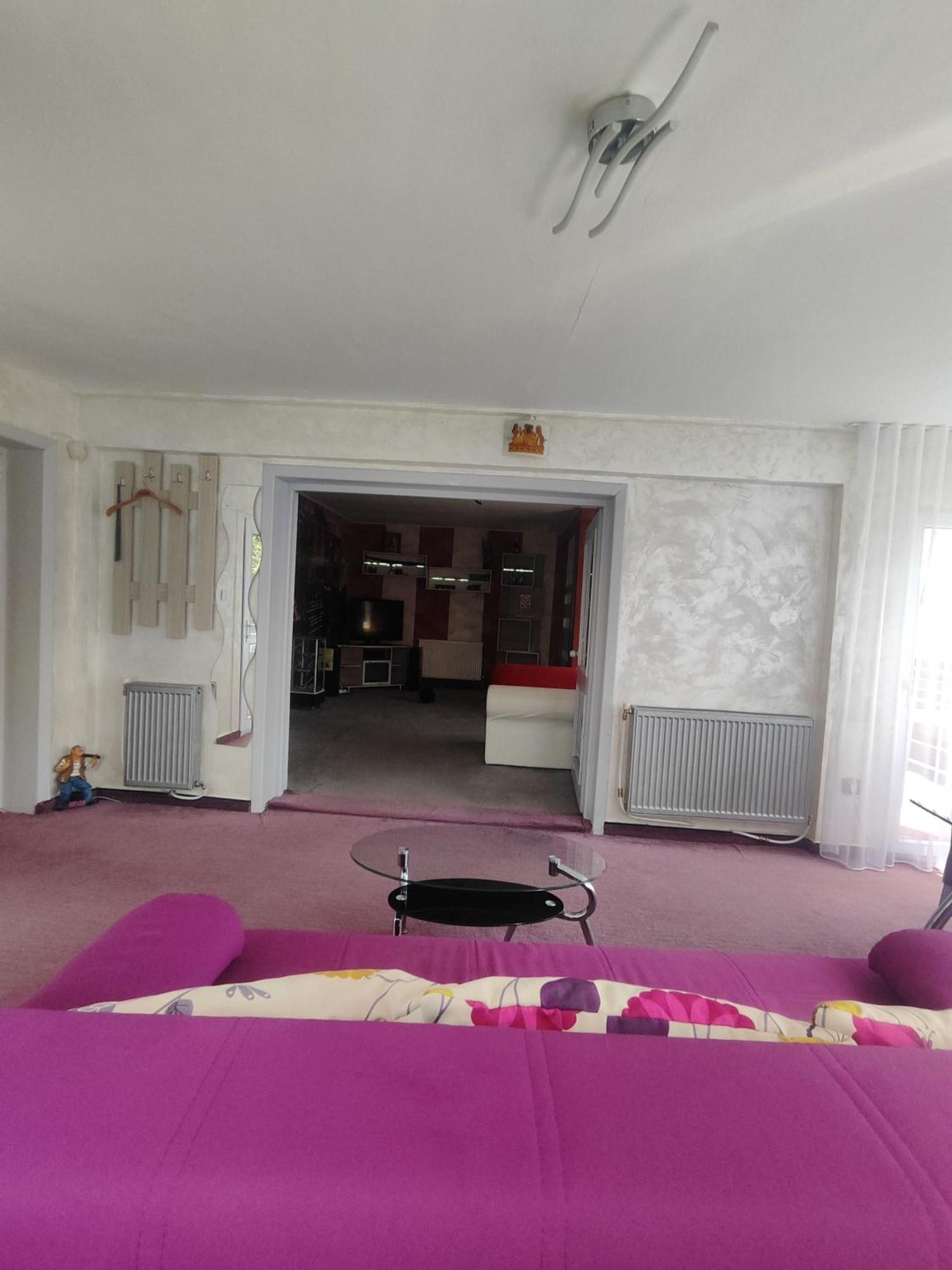 Maxx Lodge Bacău Exteriör bild